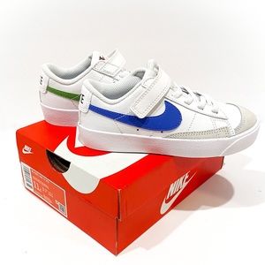 NWB Nike Blazer Low ‘77 Sneakers in White/ Medium Blue- Chlorophyll